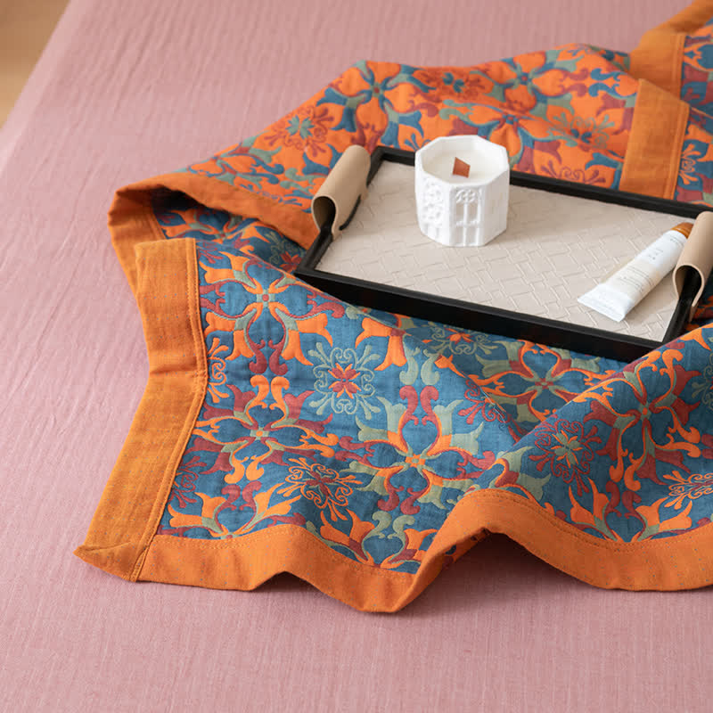 Reversible six-layer cotton blanket with mandala pattern and border, breathable for summer and transitional seasons
