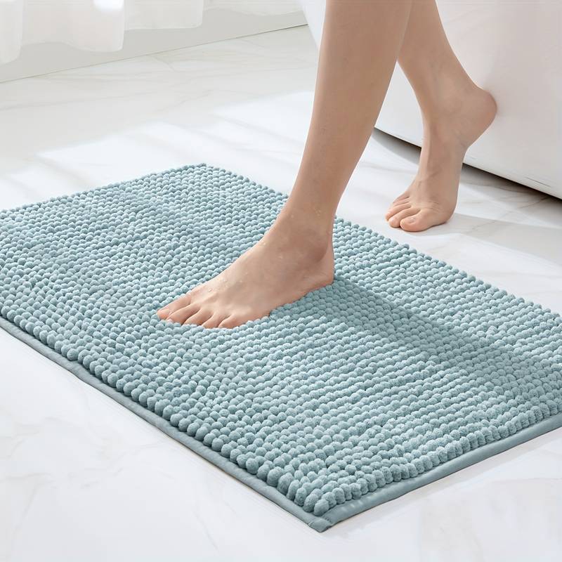 Bath mat made of chenille microfiber with memory foam core, non-slip and quick-drying