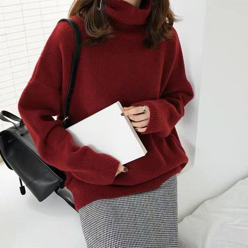 Turtleneck pullover with loose fit made of wool and acrylic