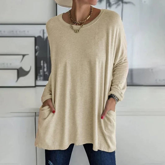 Women's pullover in loose fit with round neckline