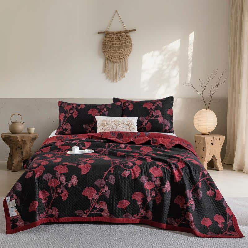 Reversible cotton blanket with ginkgo leaf pattern, quilted bedspread with pillowcases