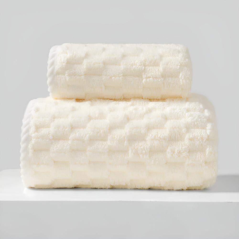 Luvoa Fleece Towel Set – Soft & Luxurious for Everyday Use