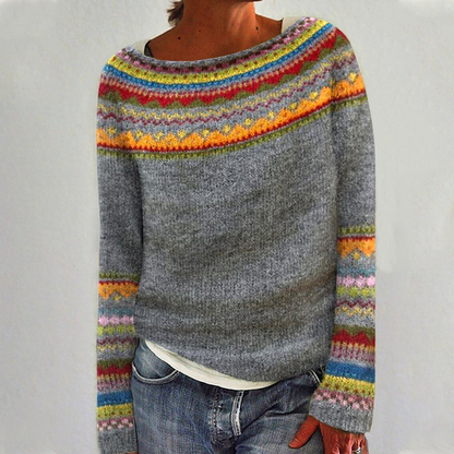 Women's knit pullover made of blended yarn for winter