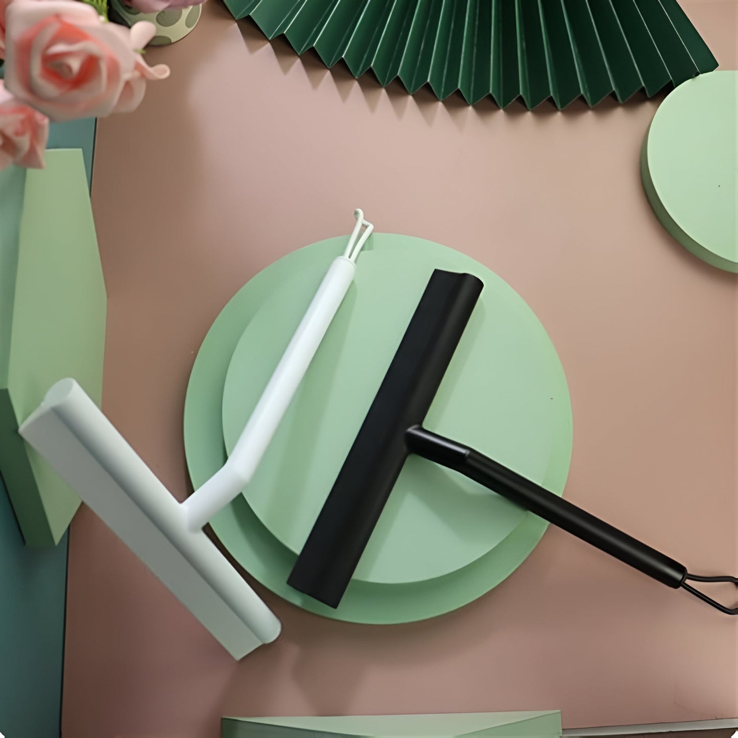 Aquara Silicone Squeegee – Ergonomic Premium Shower and Window Aid