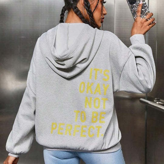 Women's hoodie with long sleeves and hood