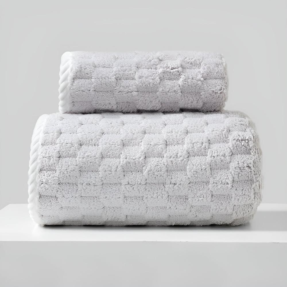 Luvoa Fleece Towel Set – Soft & Luxurious for Everyday Use
