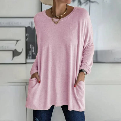 Women's pullover in loose fit with round neckline