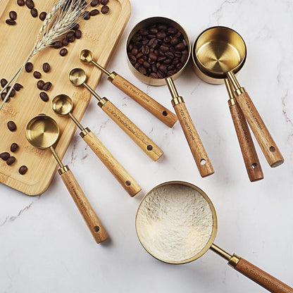 Aurora Measuring Spoon Set – 4-Piece in Stainless Steel with Wooden Handle