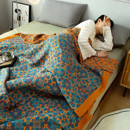 Reversible six-layer cotton blanket with mandala pattern and border, breathable for summer and transitional seasons