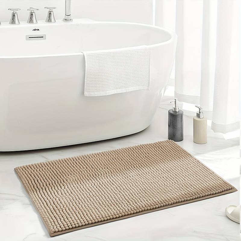 Bath mat made of chenille microfiber with memory foam core, non-slip and quick-drying
