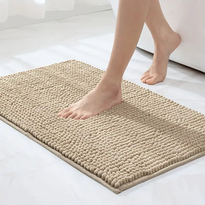 Bath mat made of chenille microfiber with memory foam core, non-slip and quick-drying