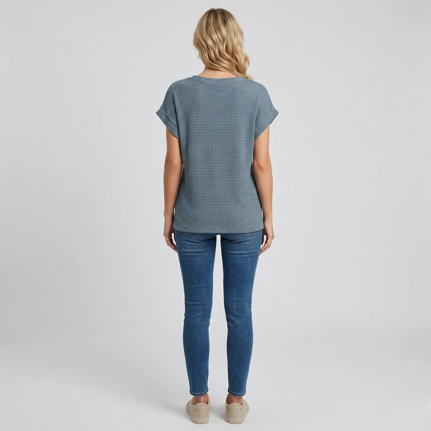 Women's cotton T-shirt with short sleeves and round neckline