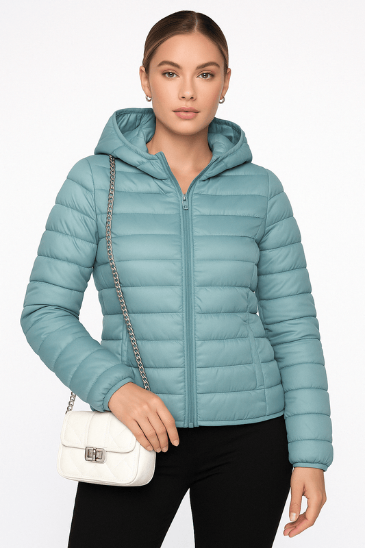Women's down jacket with hood and 80% down filling
