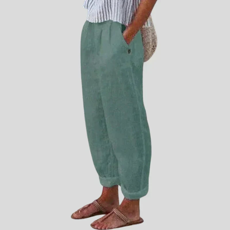 Women's pants made of linen-cotton blend with side pockets