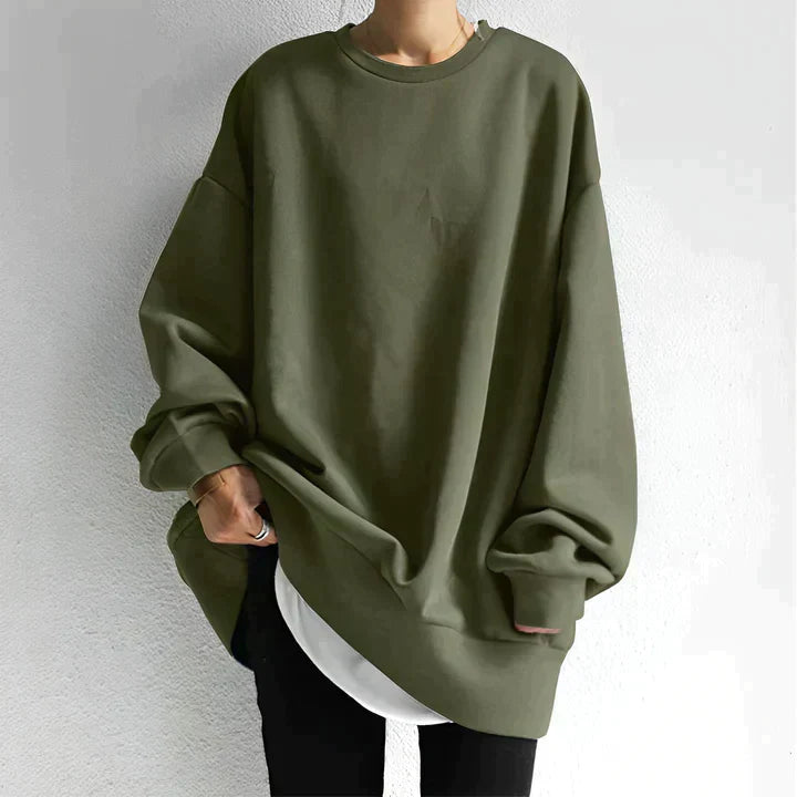 Women's sweatshirt with round neckline and long sleeves in loose fit