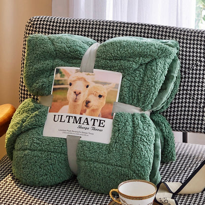 Alviora Throw Blanket – Ultra-Soft and Luxurious Blanket