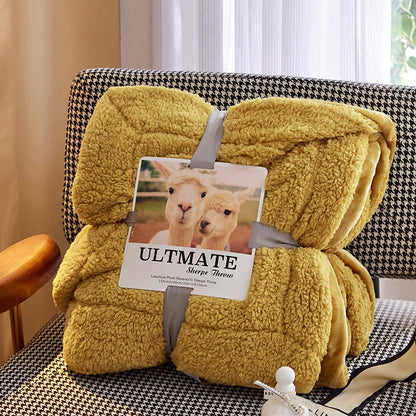 Alviora Throw Blanket – Ultra-Soft and Luxurious Blanket