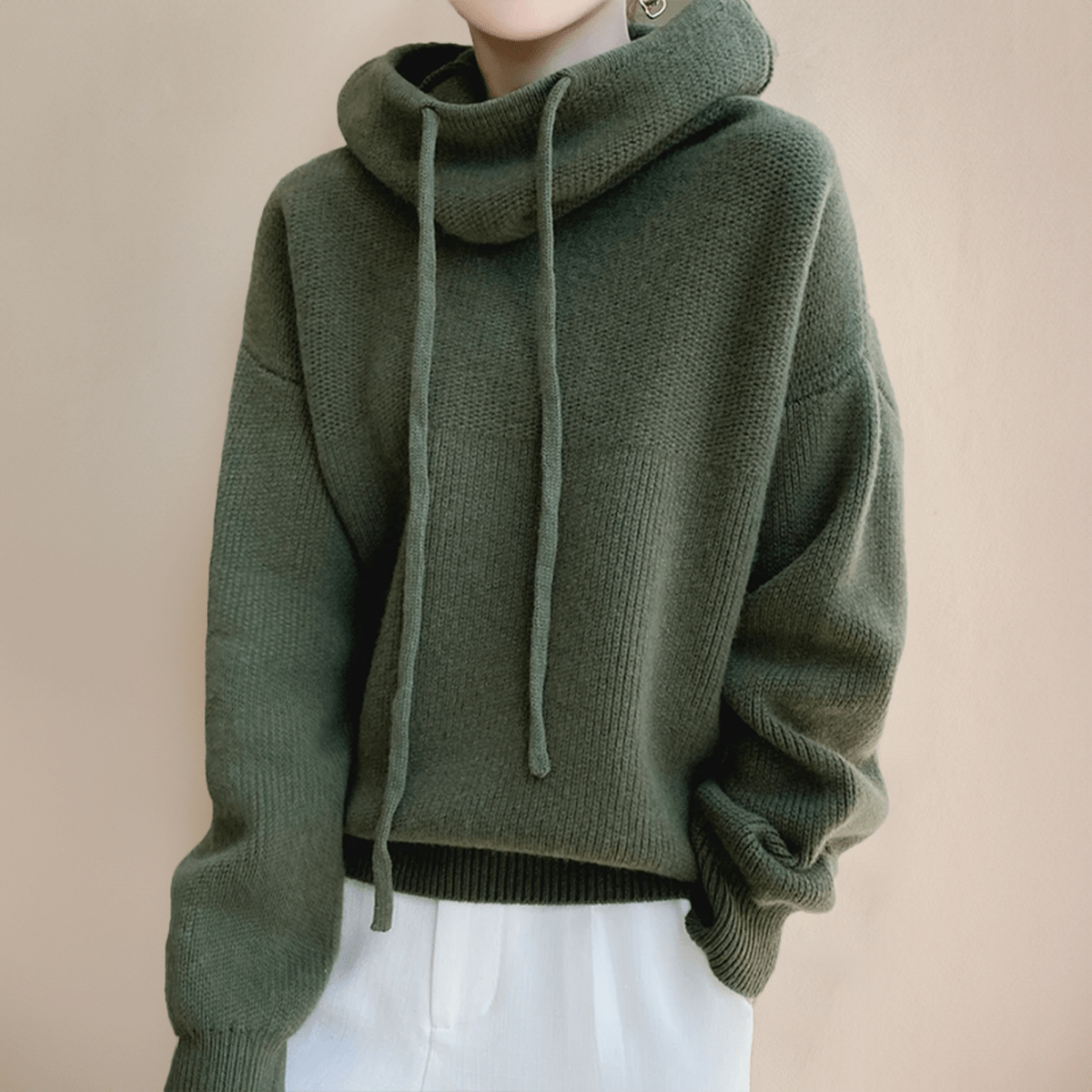 Women's turtleneck sweater made of merino wool