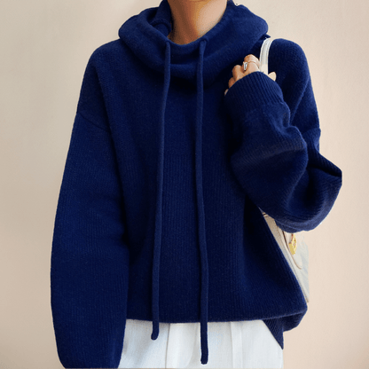 Women's turtleneck sweater made of merino wool