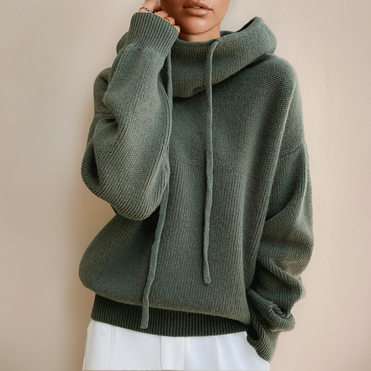 Women's turtleneck sweater made of merino wool