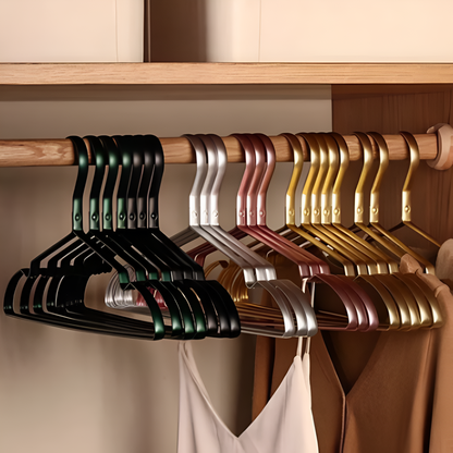 Alumero Aluminum Hangers – Non-Slip & Space-Saving
