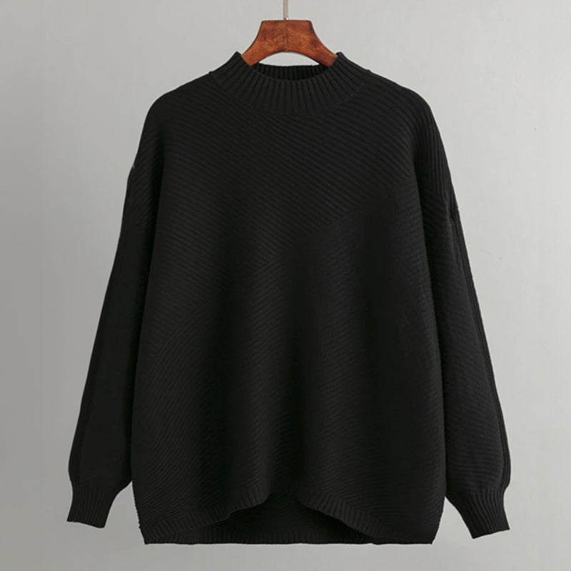 Women's pullover with half turtleneck made of polyester-acrylic blend