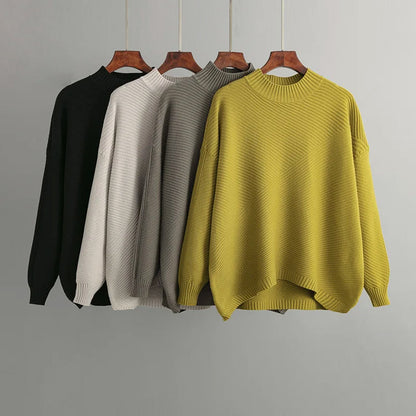 Women's pullover with half turtleneck made of polyester-acrylic blend