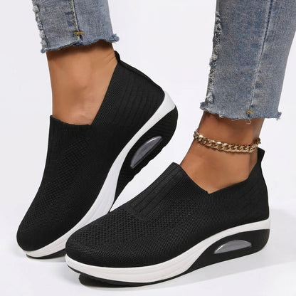 Women's sneakers with mesh upper and wedge sole