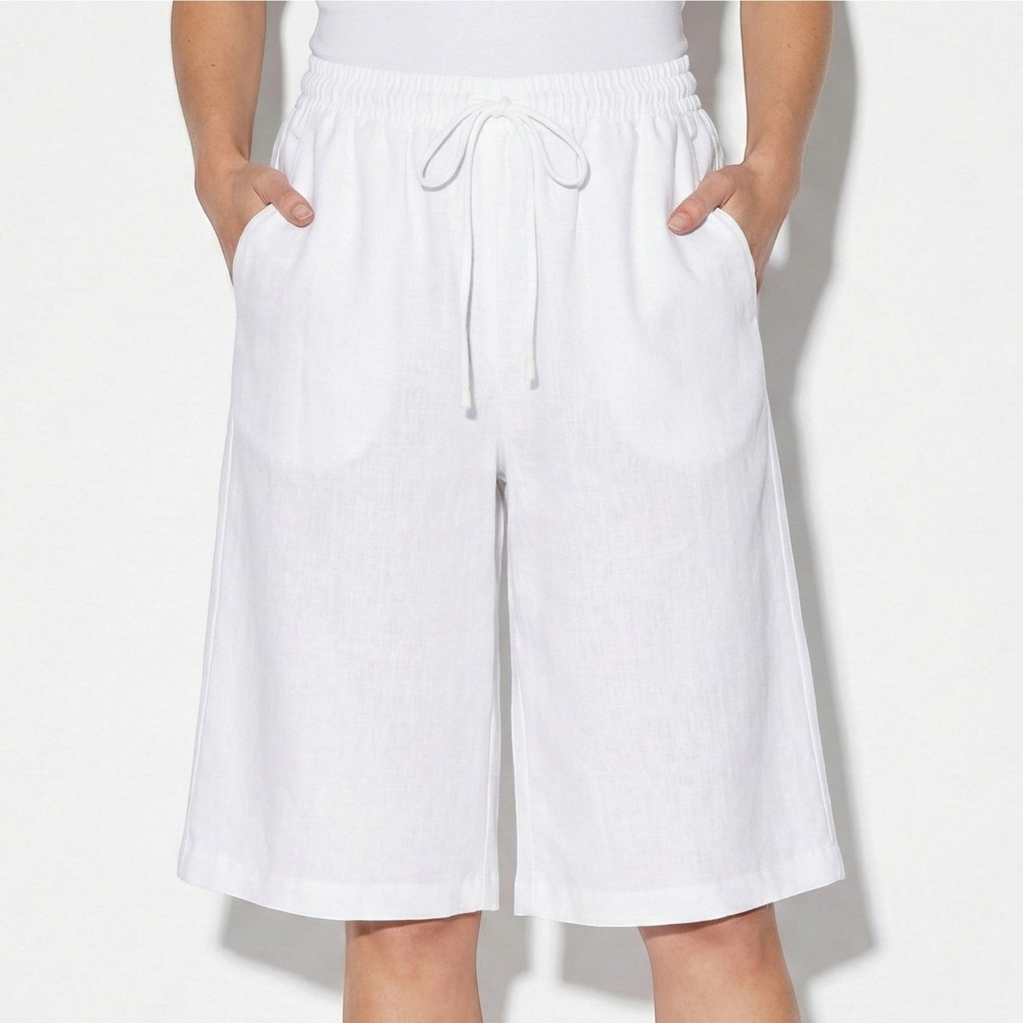 Women's capri pants with drawstring