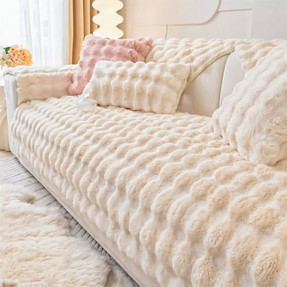 Veloura Élite Sofa Cover – Ultra Cozy Protection with Elegant Quilted Pattern