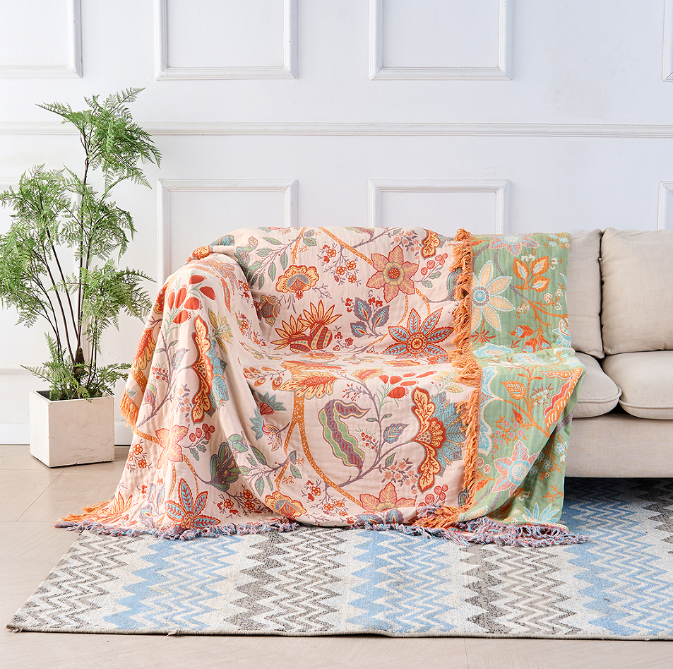 Floravento Cotton Throw – Bohemian Elegance in Warm Natural Aesthetics