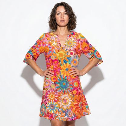 Women's Tunic Dress with V-Neck and Floral Pattern Half Sleeve Loose A-Line Cut made of Blended Fabric
