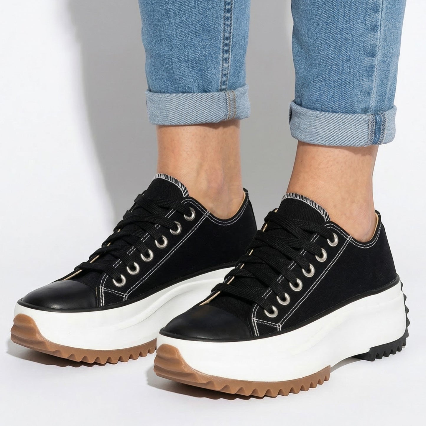 Women's platform sneakers with thick sole