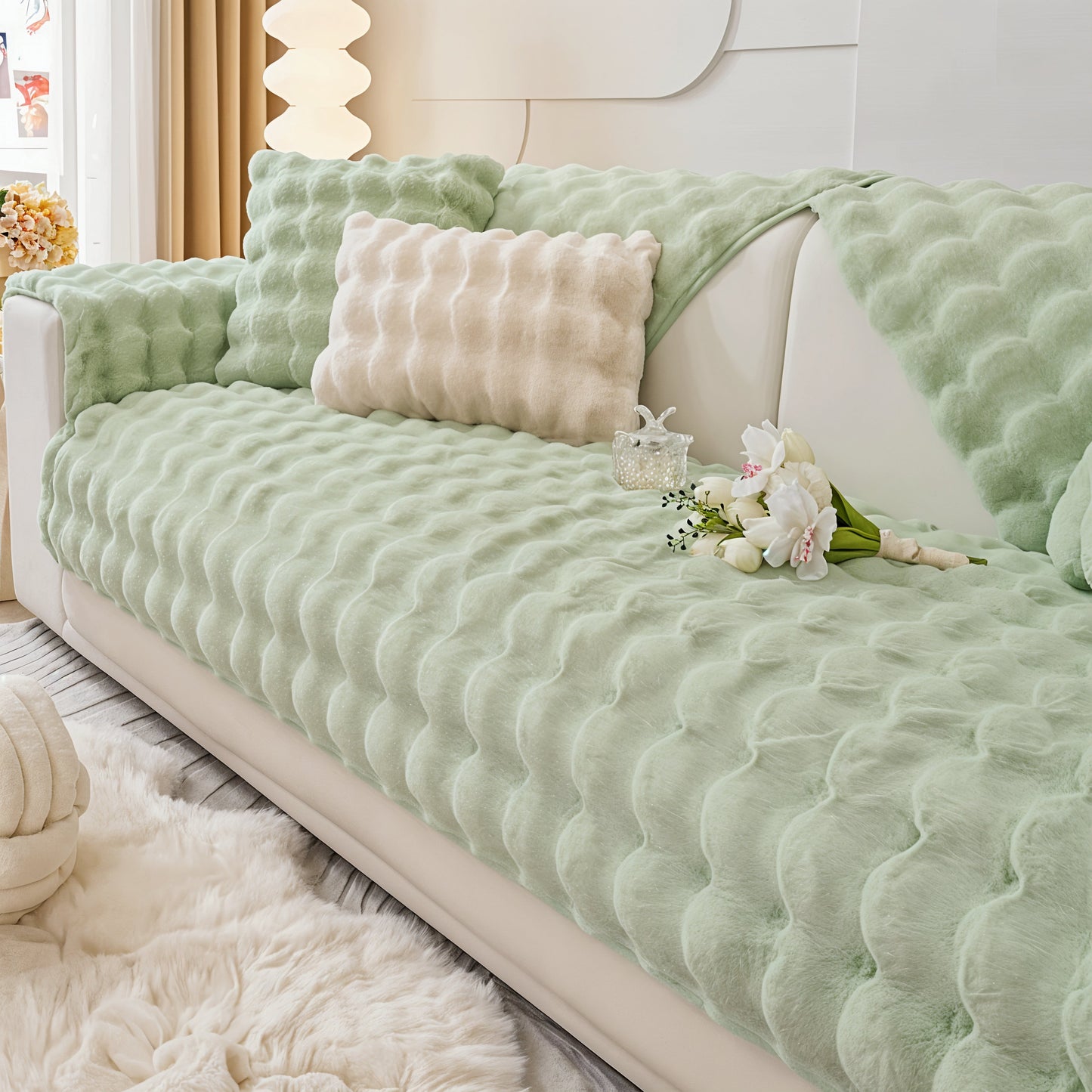 Veloura Élite Sofa Cover – Ultra Cozy Protection with Elegant Quilted Pattern