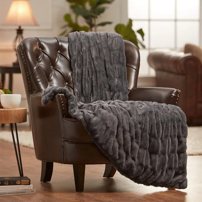 LuxeSoft Faux-Fur Blanket – Ultra-Soft Year-Round Snuggle Blanket
