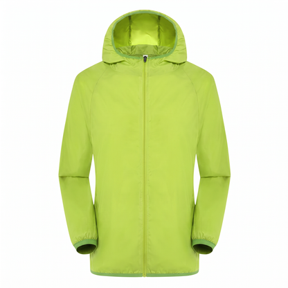 Sonnenschutzjacke Grün, Studiofoto vor weißem Hintergrund