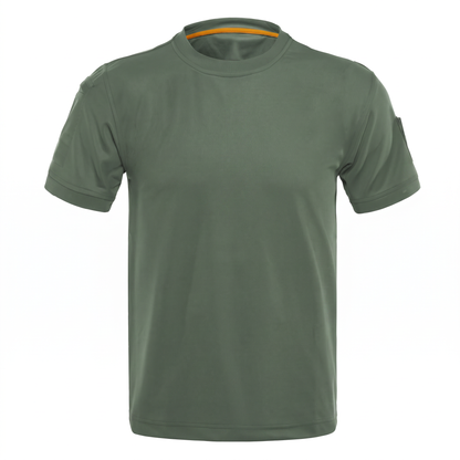 Tactical-Shirt Grün, Studiofoto vor weißem Hintergrund