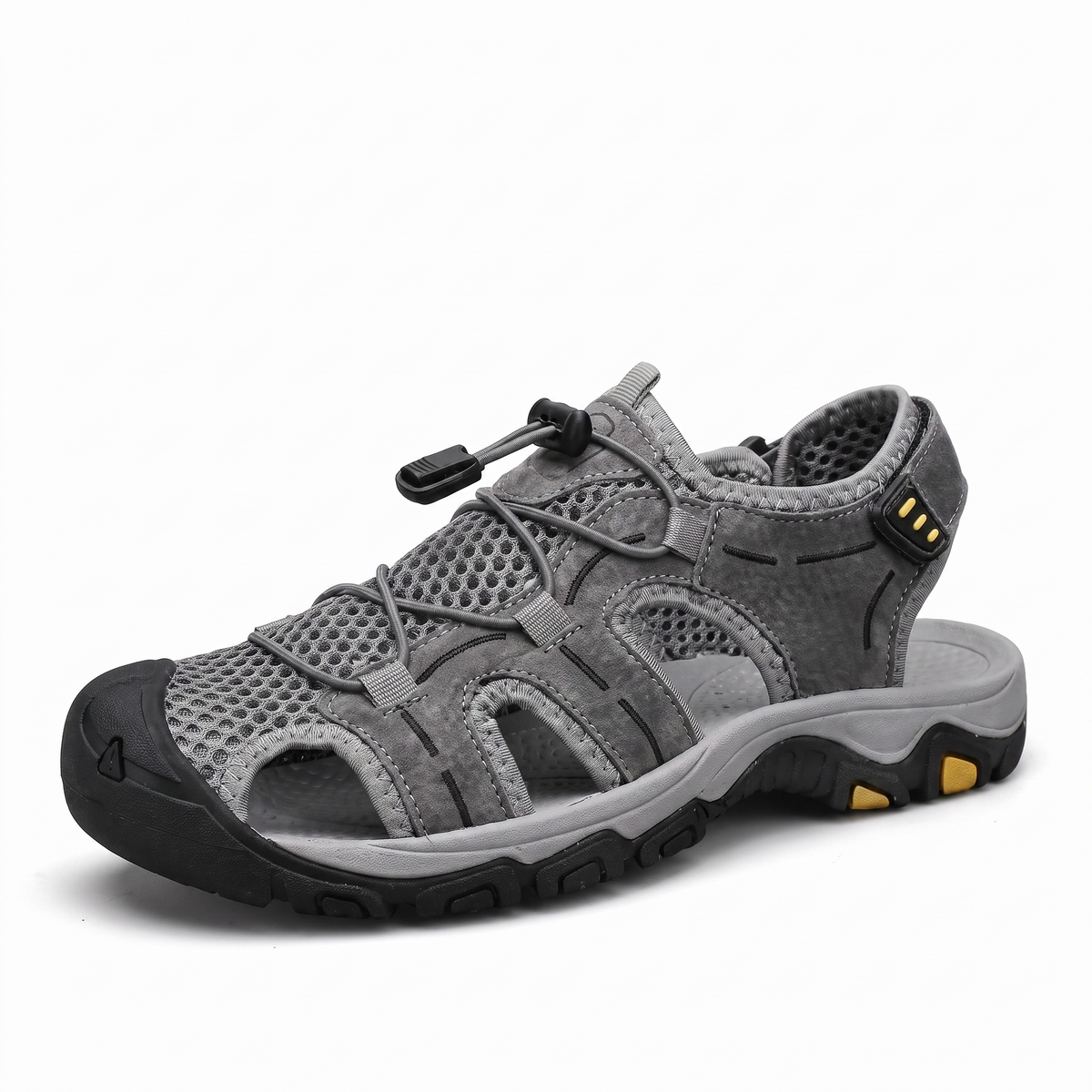 Trekkingsandalen Grau, Studiofoto vor weißem Hintergrund