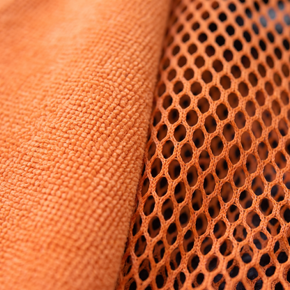 Hike & Haven Strandtuch Detailaufnahme Gewebe Netz
