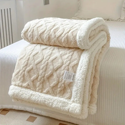 Lumera Plush Blanket – Elegant Reversible Blanket in Sherpa Look