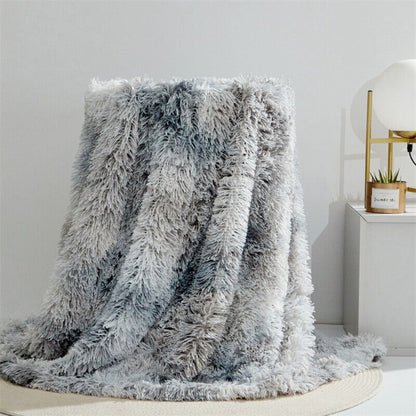 Nivara Cozy Blanket – Fluffy Faux-Fur Throw