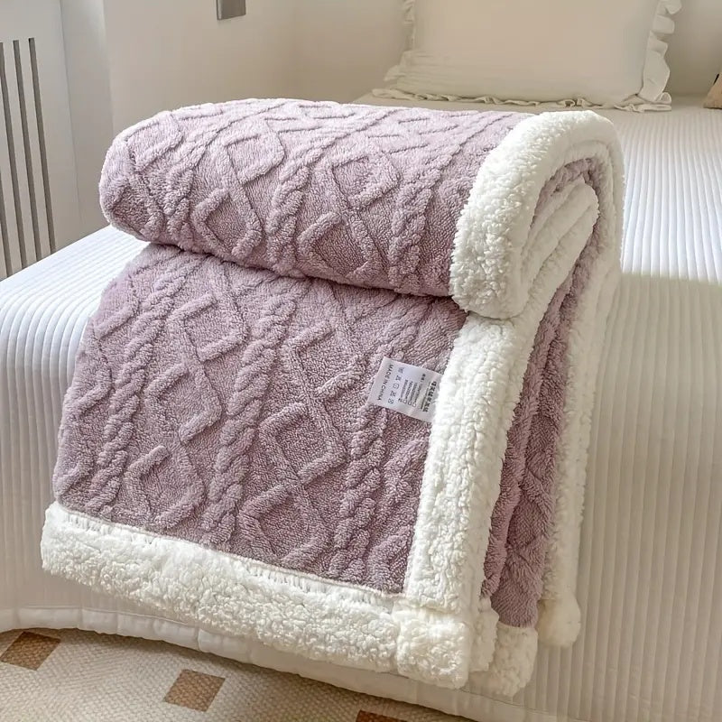 Lumera Plush Blanket – Elegant Reversible Blanket in Sherpa Look