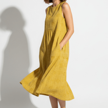 Women's Sleeveless Midi Dress with Tonal Floral Embroidery Loose Empire Cut with Side Pockets made of Blended Fabric