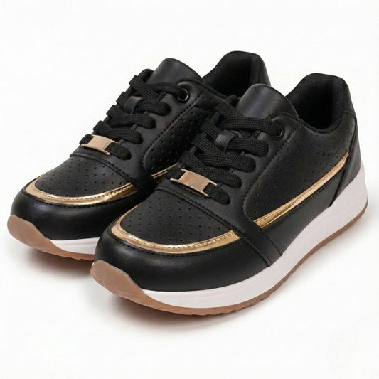 Women's sneakers with breathable material and lightweight sole