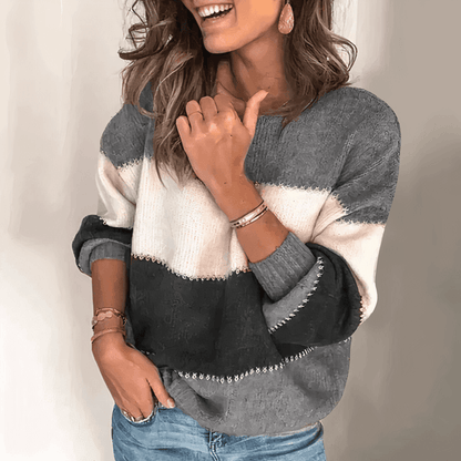 Women's pullover with striped pattern and loose fit