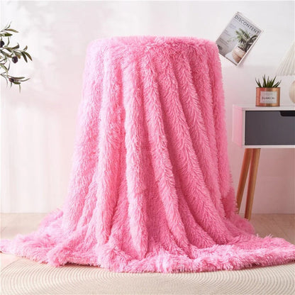 Nivara Cozy Blanket – Fluffy Faux-Fur Throw