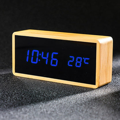 Darian Digital Alarm Clock – Natural Wood Look for Stylish Timekeeping