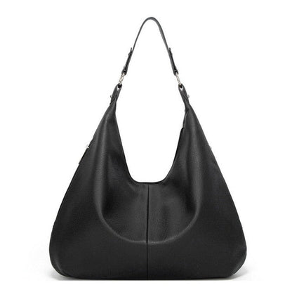Women's handbag with classic shape and interior pockets