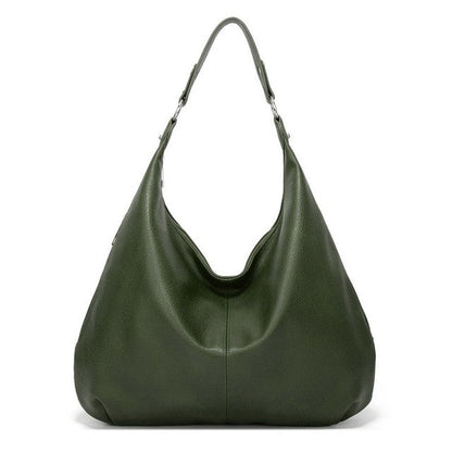 Women's handbag with classic shape and interior pockets