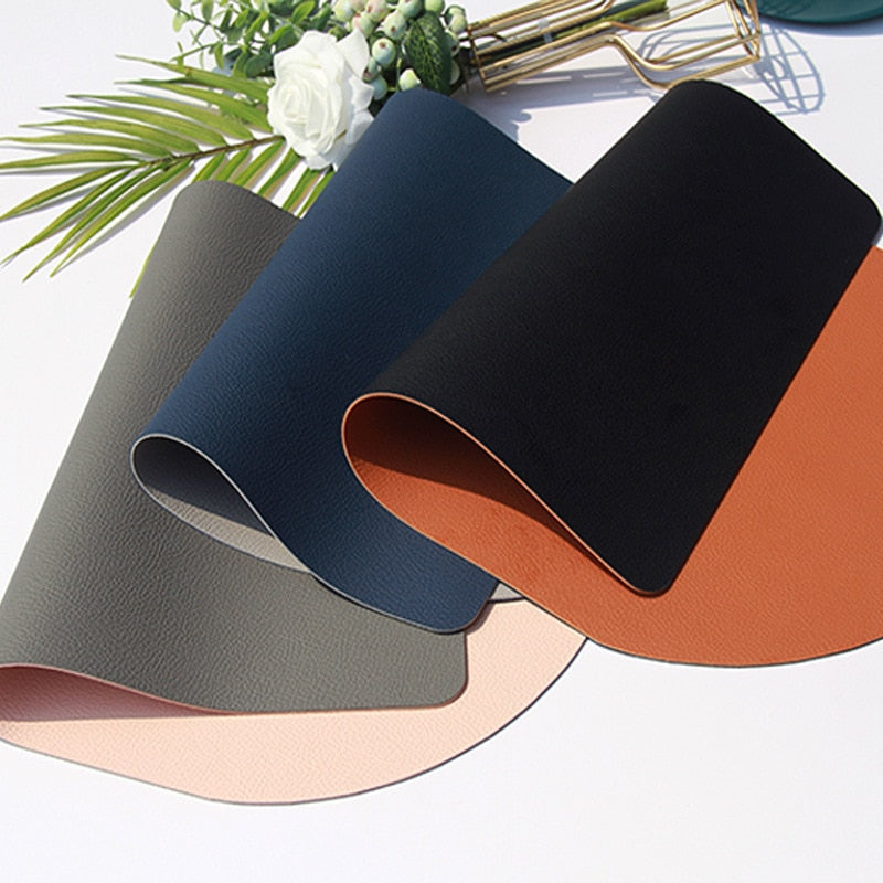 Lumivida Place Mat & Coaster – Elegant Faux Leather Accessories